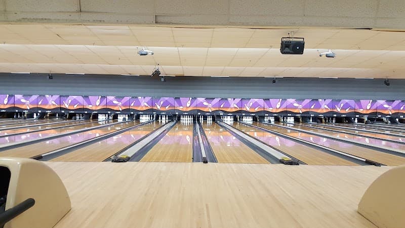 Interior view of AMF Boynton Beach Lanes bowling alley