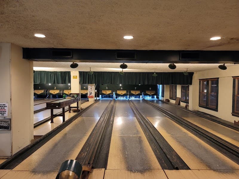 Interior view of Atomic Bowl Duckpin bowling alley