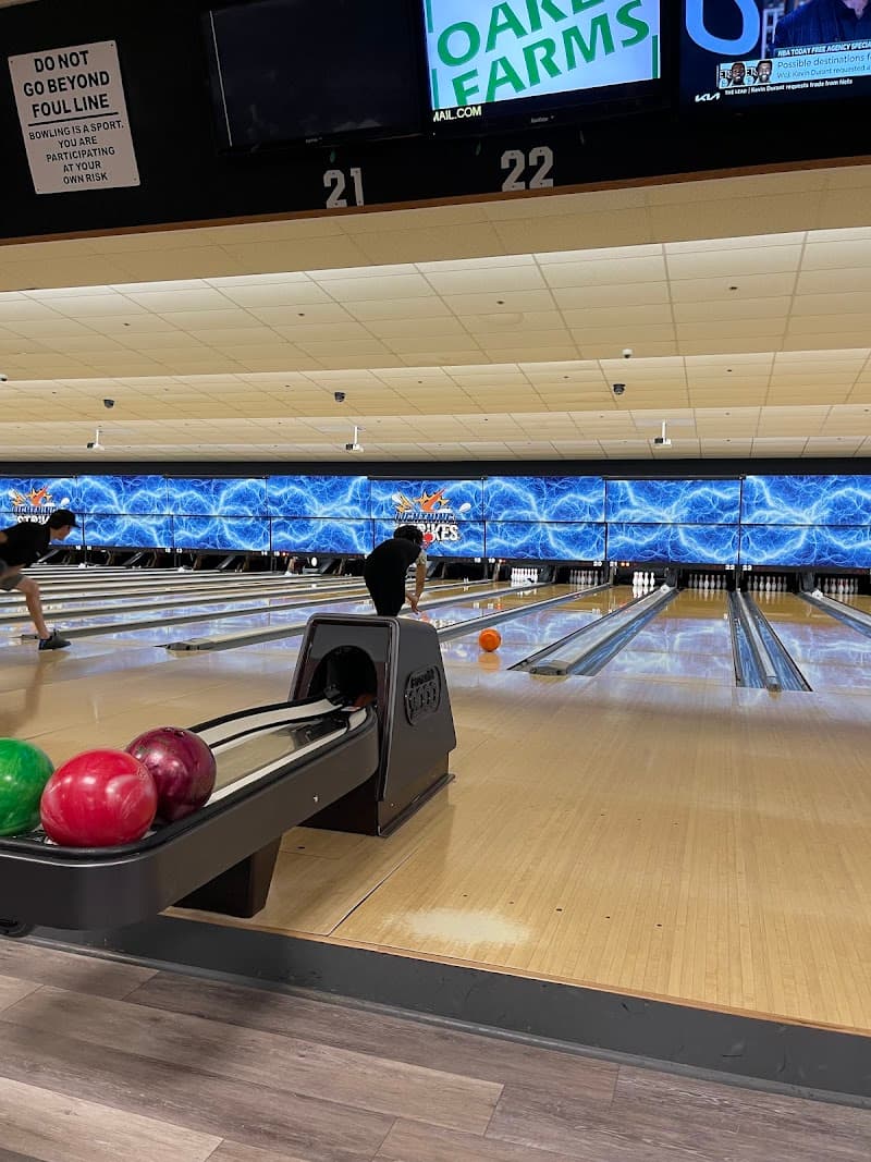 Interior view of Bowl 360 Port Charlotte bowling alley
