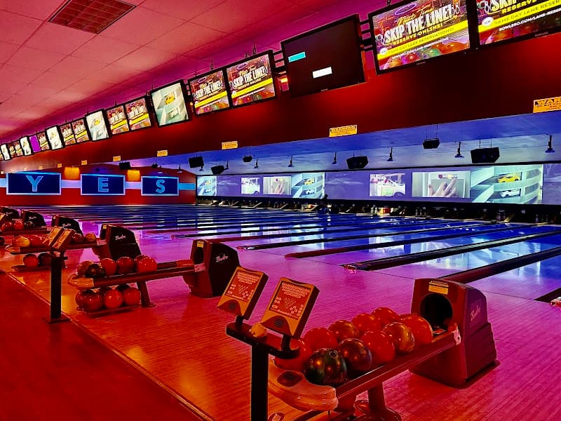 Interior view of Bowlero Niles bowling alley