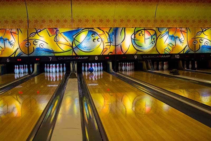 Interior view of Canyon Lanes at Morongo bowling alley