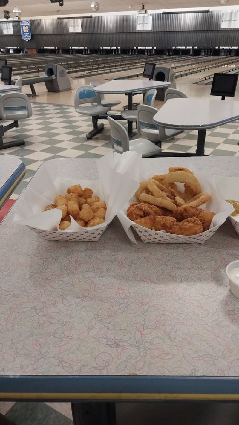 Interior view of Diberville Family Fun Center bowling alley