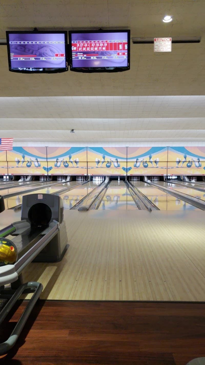 Interior view of Hillside Bowl bowling alley
