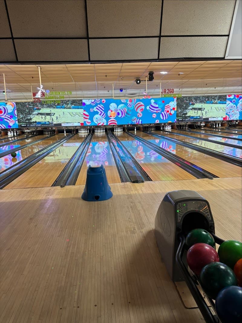 Interior view of Homefield Bowl bowling alley
