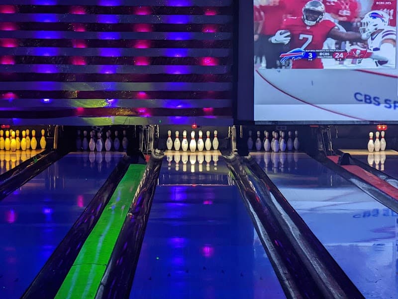 Interior view of I Luv Bowling bowling alley