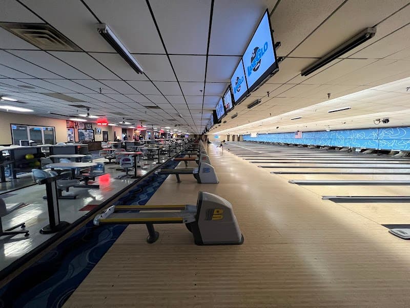 Interior view of Lane Glo Bowl South bowling alley