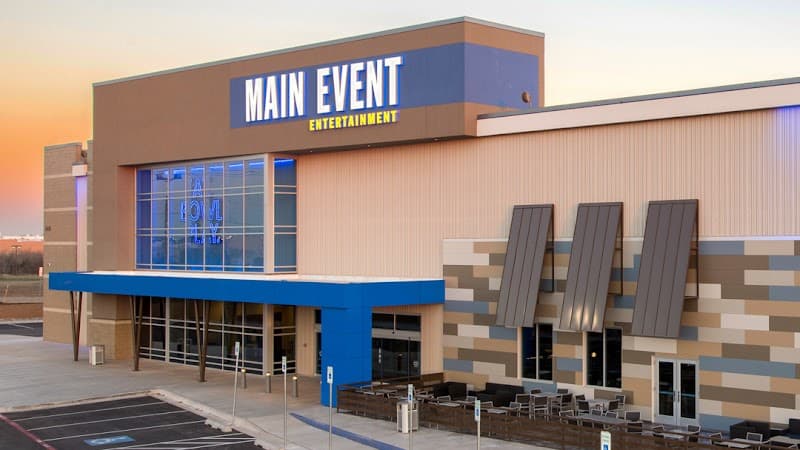 Interior view of Main Event Oklahoma City bowling alley
