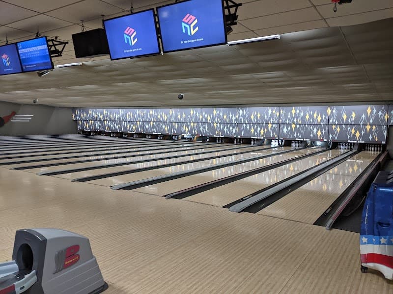 Interior view of Mason Bowl bowling alley