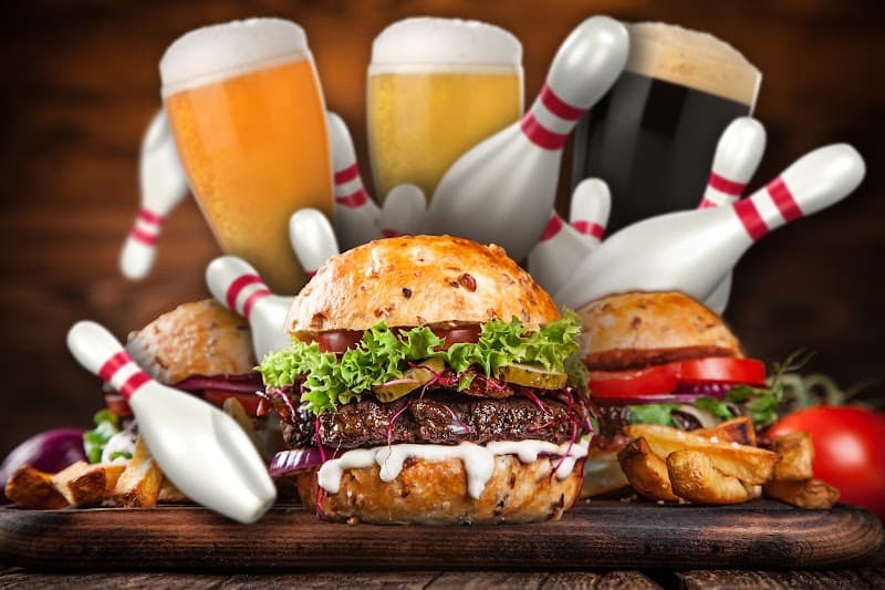 Interior view of Splitrocks Restaurant, Bar, Bowling & Banquets bowling alley