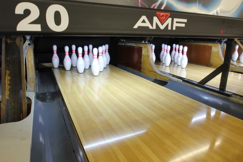 Interior view of Sun Valley Lanes & Games bowling alley