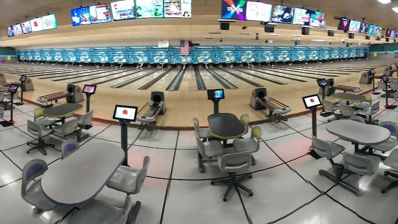 Interior view of Super Bowl Family Entertainment Center bowling alley