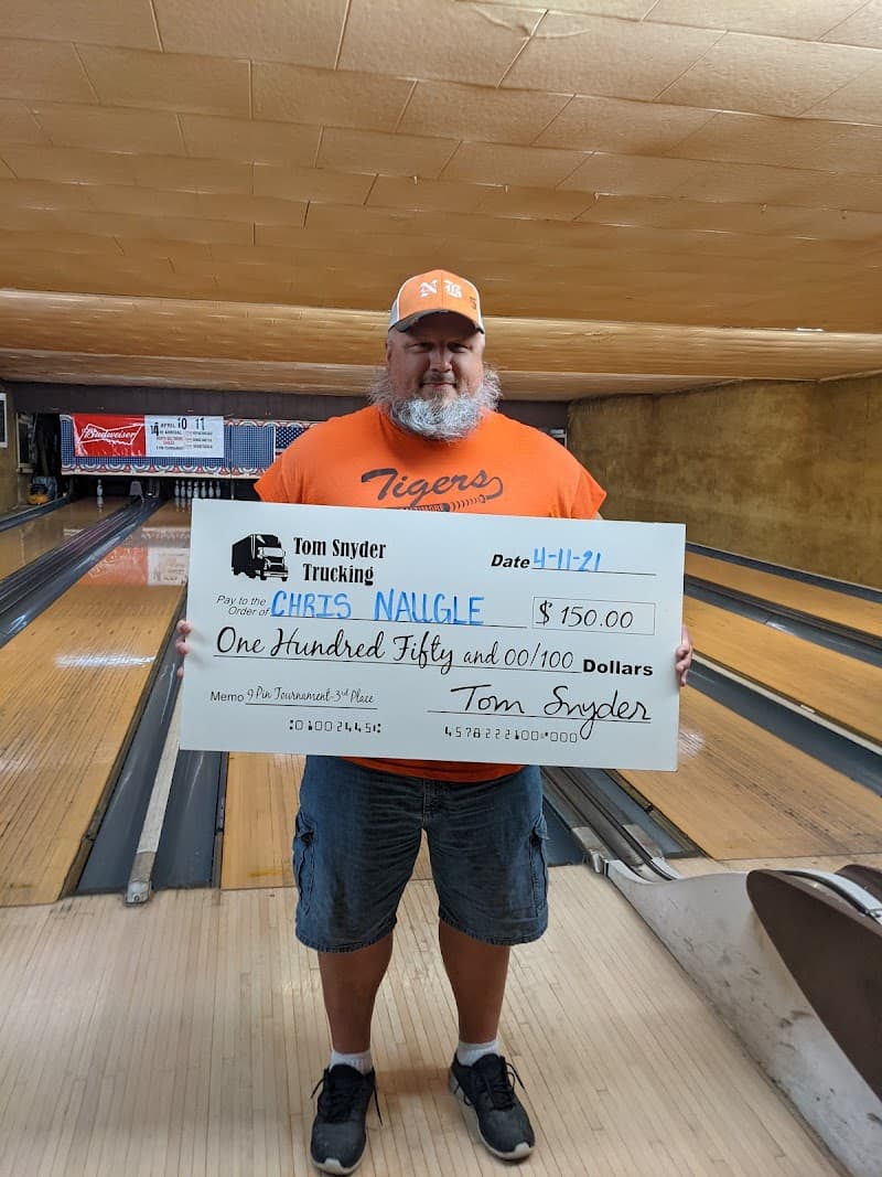 Interior view of Ten Pin Lanes & Lounge bowling alley