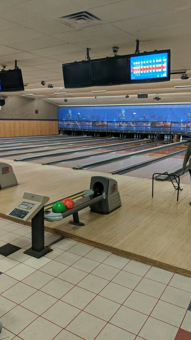 Interior view of Thunderbird Lanes Castor Ave bowling alley