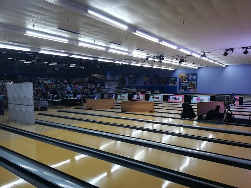 Interior view of Thunderbowl Lanes bowling alley