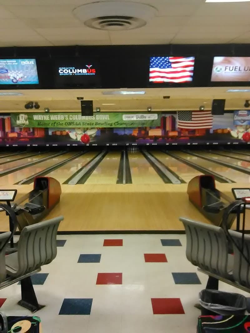 Interior view of Wayne Webb's Columbus Bowl bowling alley