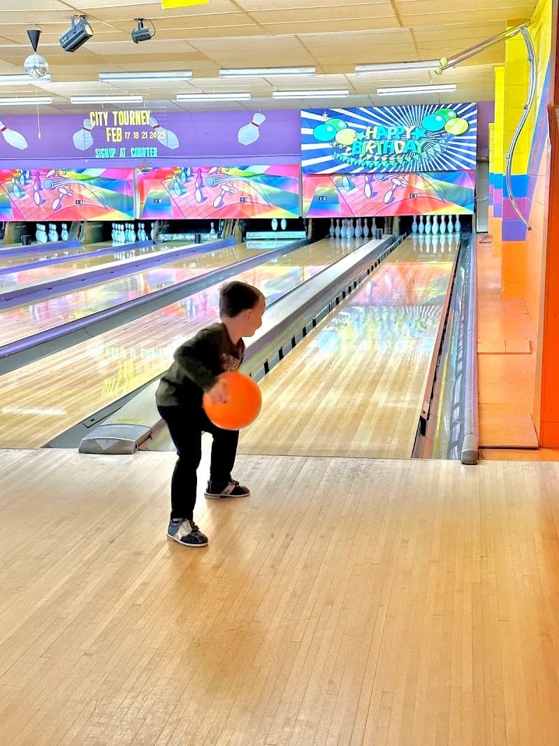 Scottsburg Bowling Lanes - Image 1