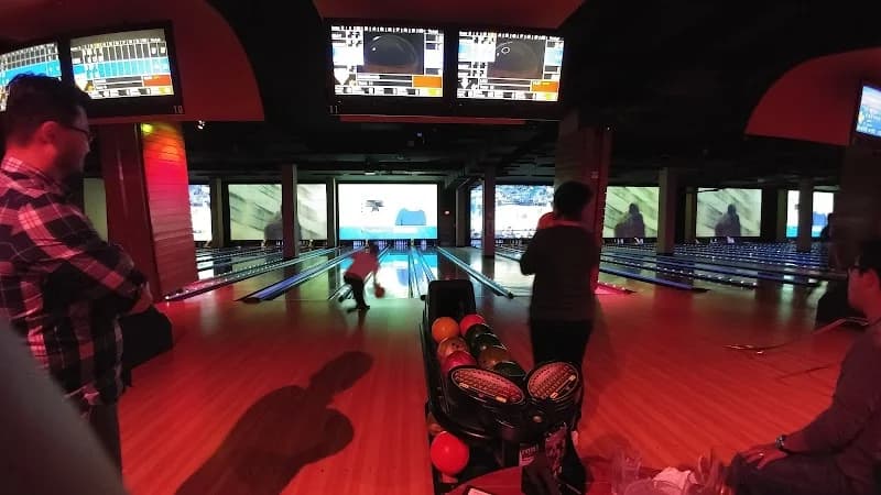 Bowlero Anaheim - Image 8