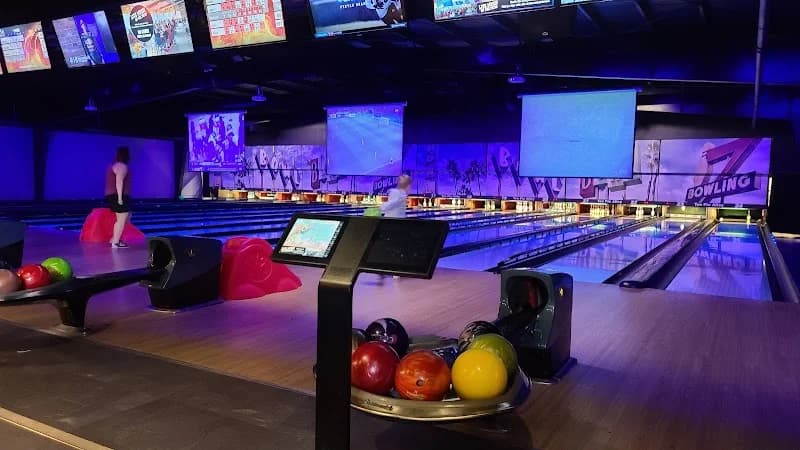 Ten Pin Alley - Bowlero - Image 4