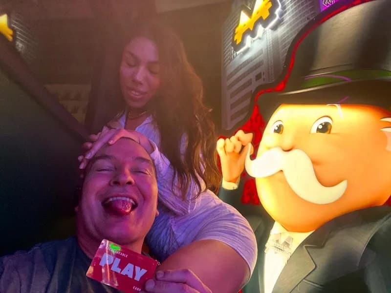 Lucky Strike Beverly Hills - Image 8