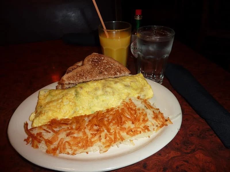 Elsie's - Image 10