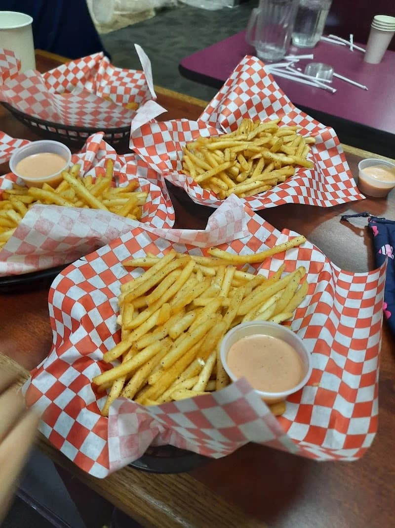 Green River Bowling Center - Image 3