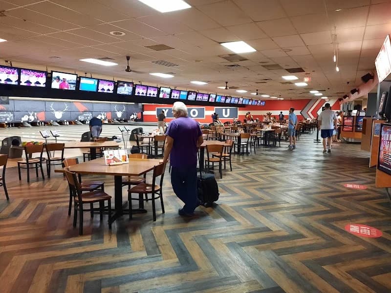 Bowlero Denton - Image 3