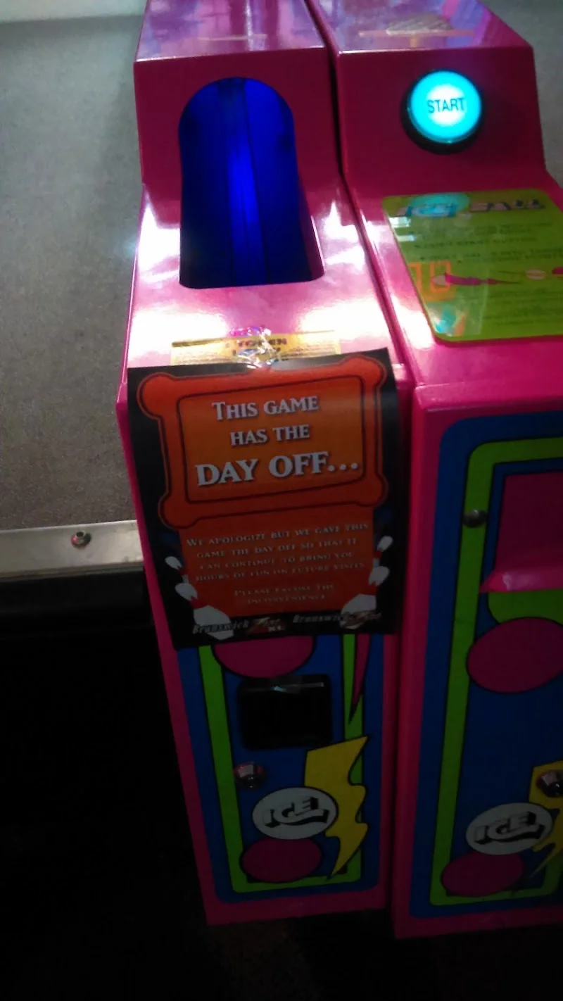 Bowlero Denton - Image 8