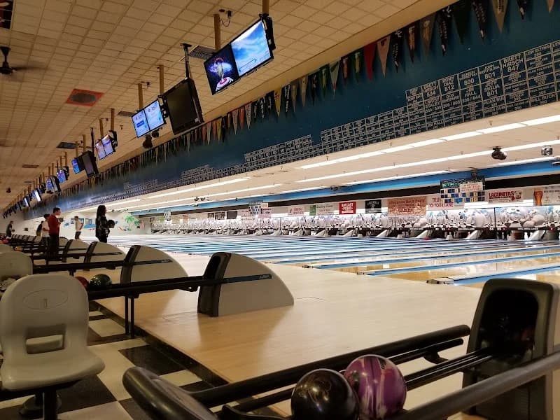 Mira Mesa Lanes - Image 7