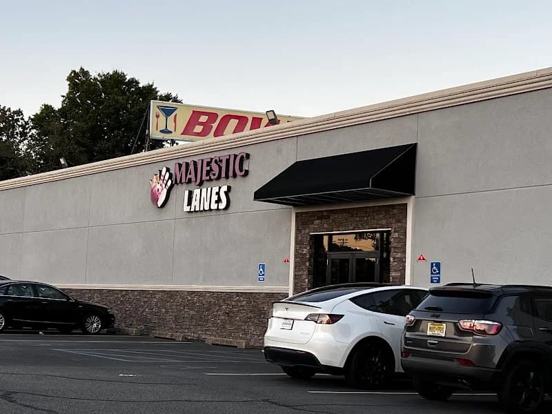Majestic Lanes Bowling Alley - Image 4