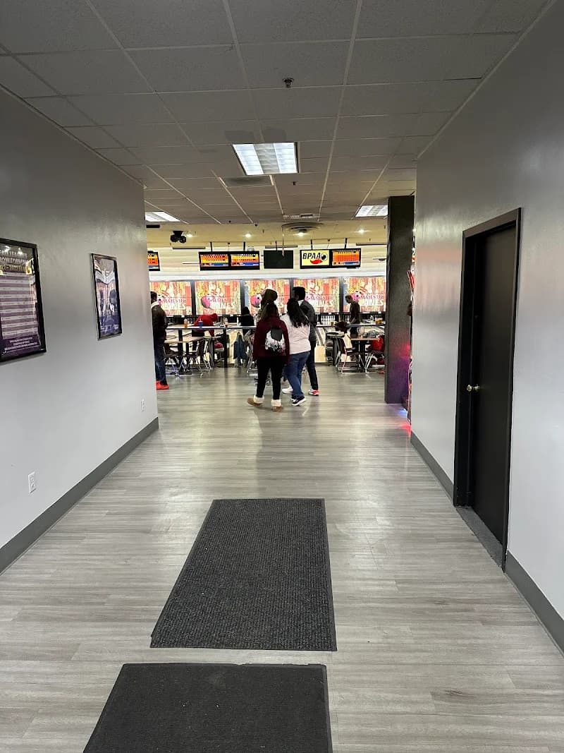 Majestic Lanes Bowling Alley - Image 8