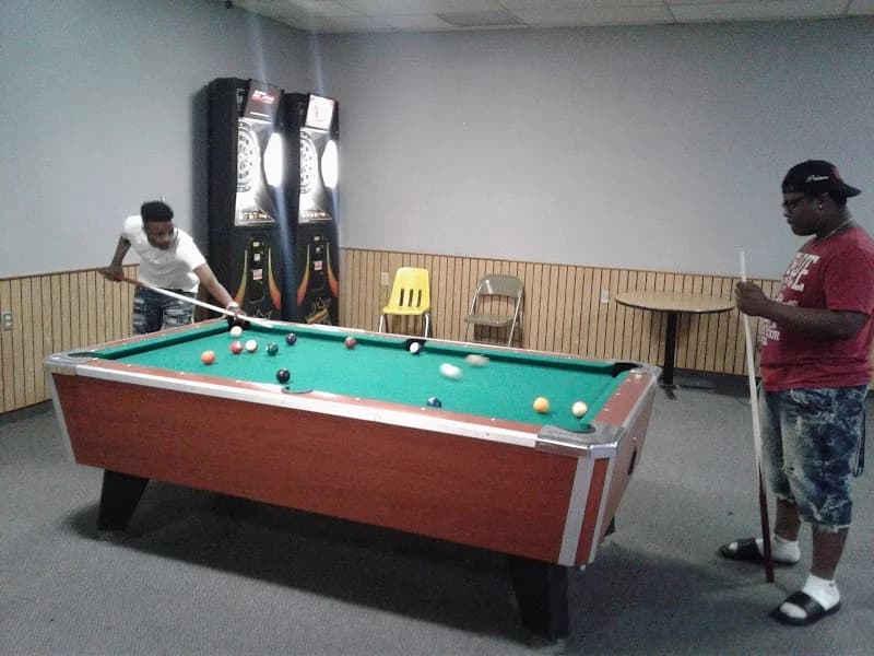 HPL Bowling Center - Image 9