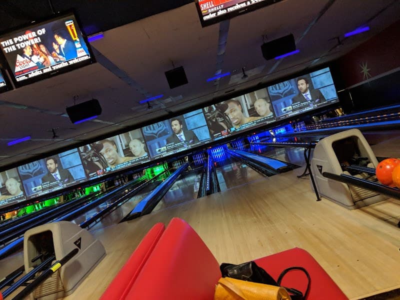 Bowlero Cherry Creek - Image 3