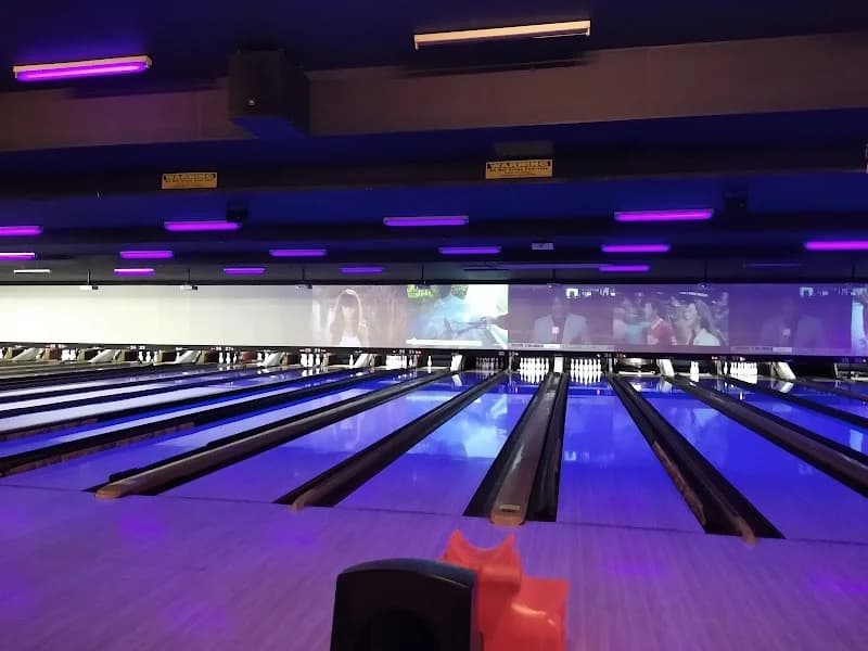 Bowlero Watauga - Image 1