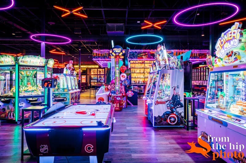 Lucky Strike Northfield - Image 4