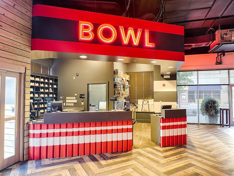 Bowlero Leesburg - Image 2
