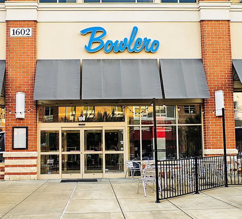Bowlero Leesburg - Image 3
