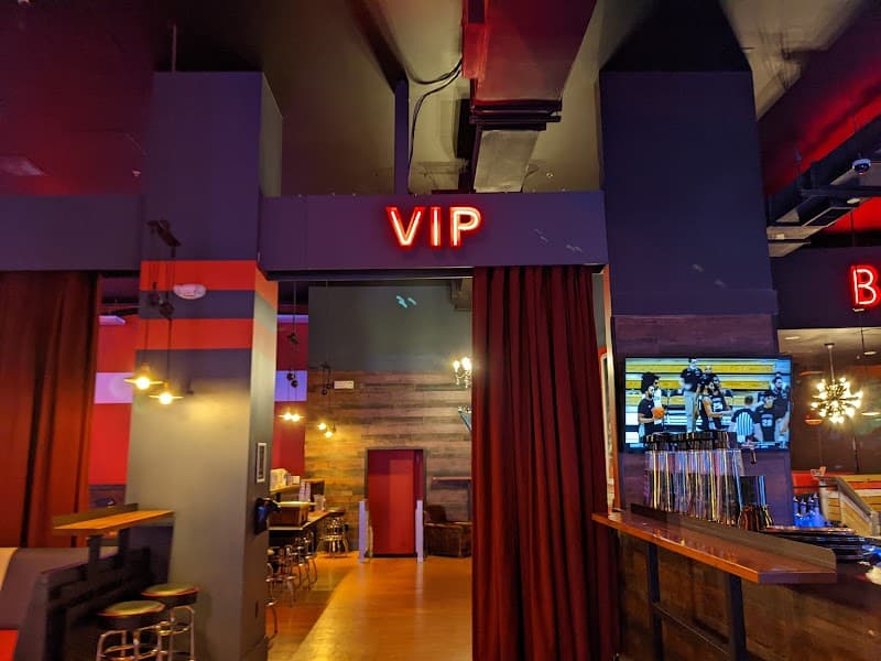 Bowlero Leesburg - Image 7