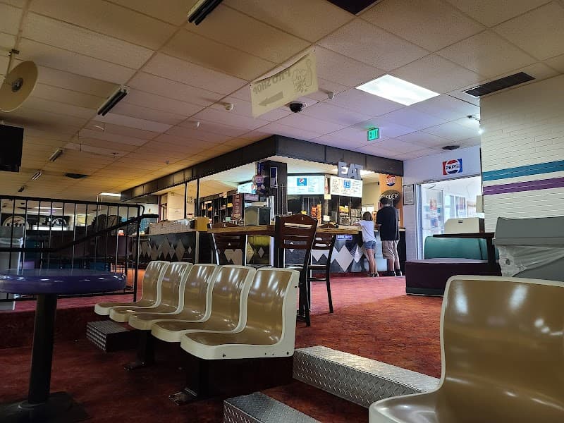 Crown Lanes Bowling Center & Sports Bar - Image 10