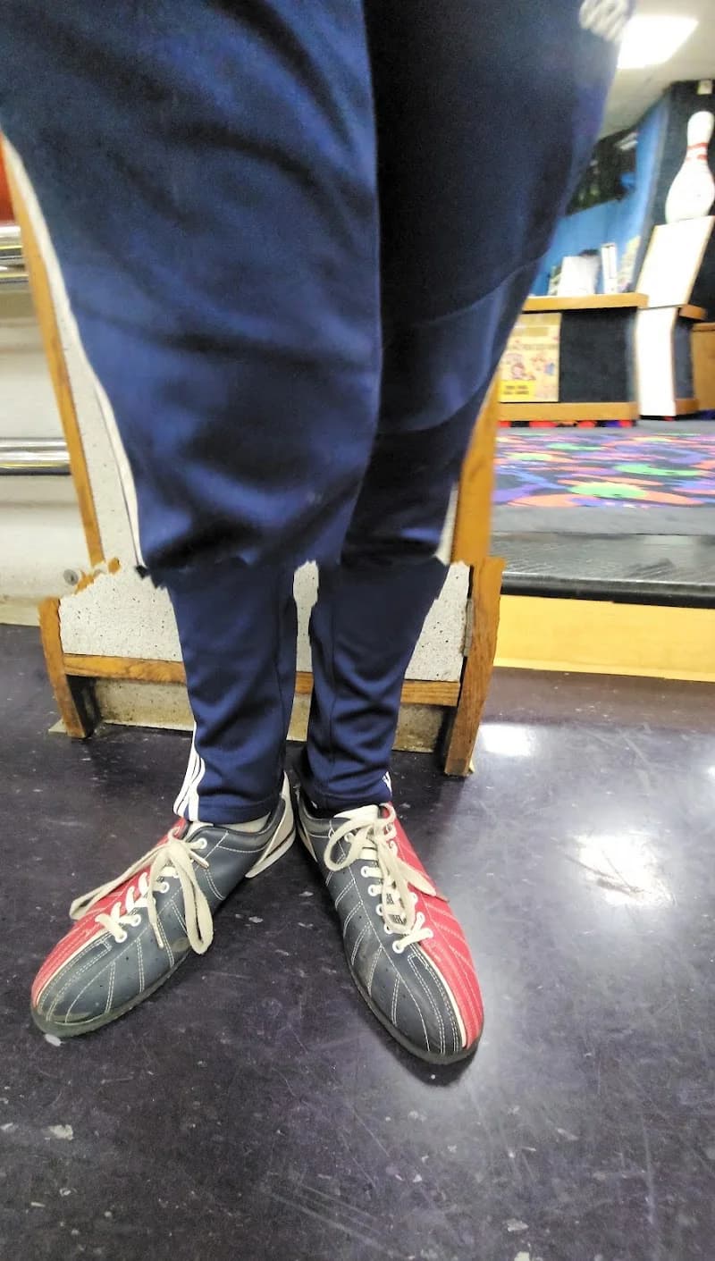 Woodleaf Lanes - Image 6